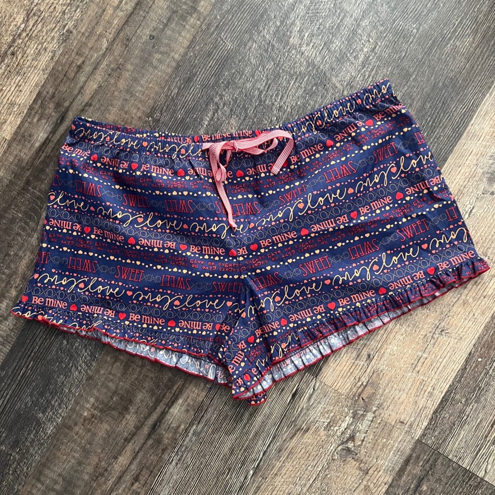 Jasmine Ginger Pajama Shorts Valentine's Day Print Ruffle Hem‎ Sleepwear L